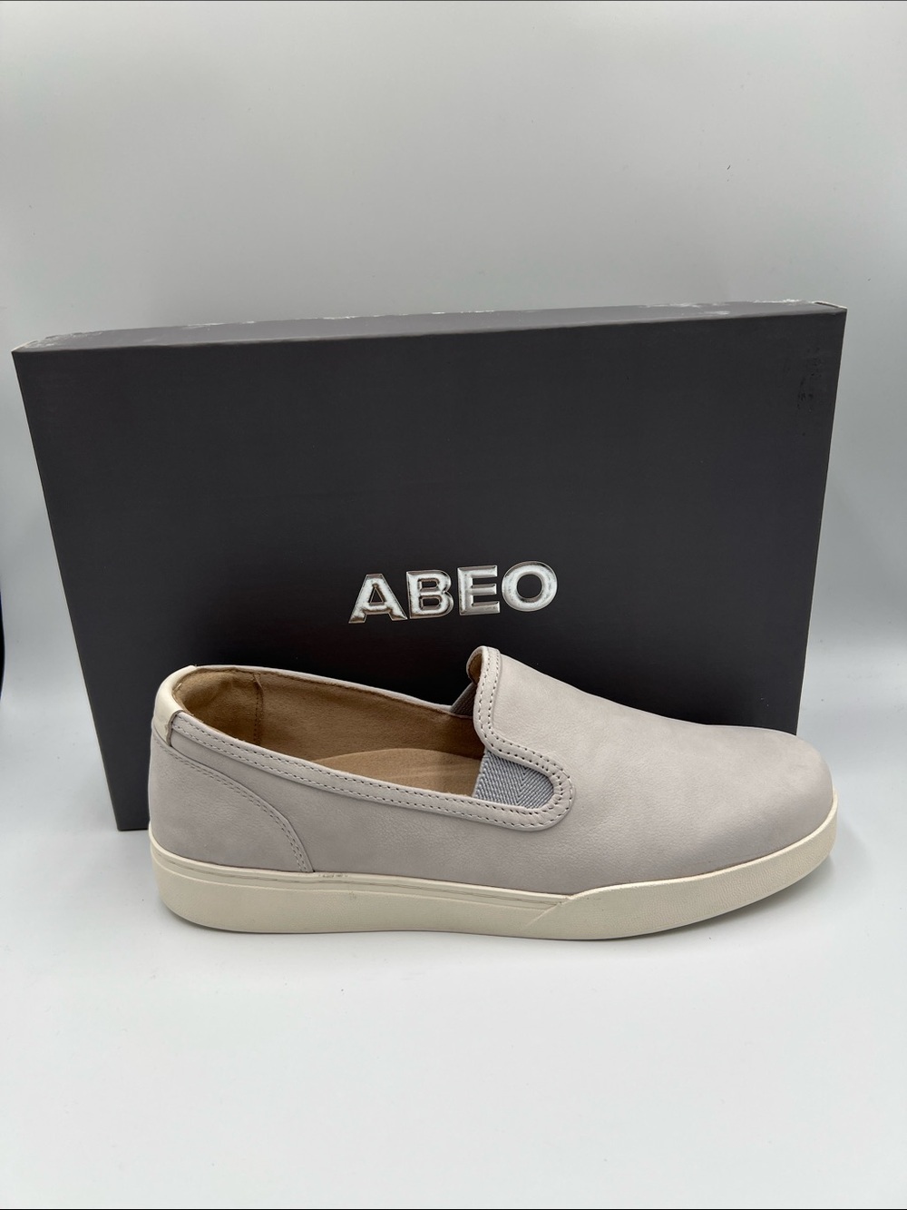 Abeo Encore Slip-on sneaker shoe gray suede leather comfort nubuck women new 10